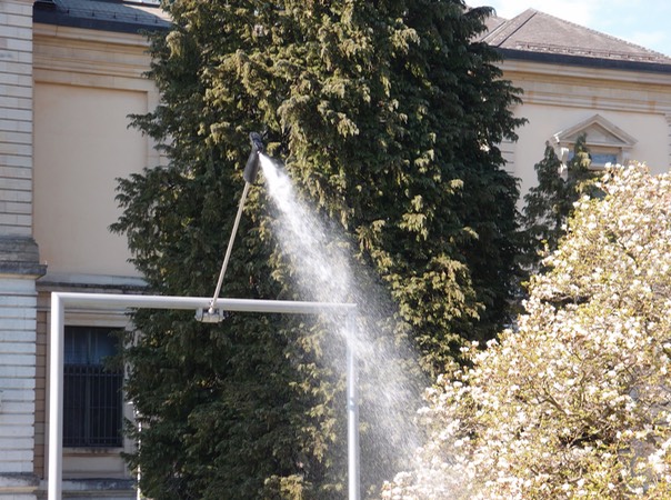 Roman Signer